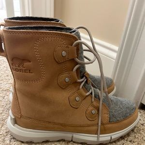 Sorel Women’s Waterproof boots - Explorer II Joan Felt Women's Sz 7